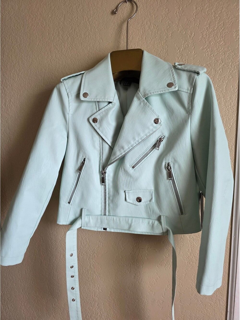 Forever 21 Light Blue Faux Leather Moto Jacket with Belt Size M